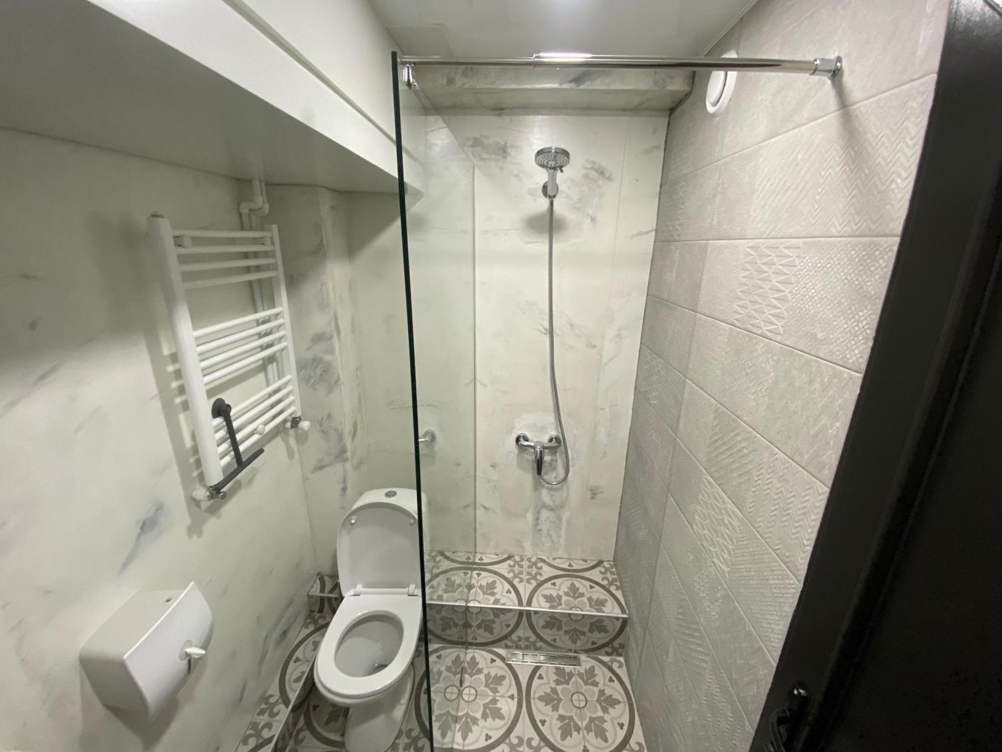 Dorm Kutaisi Hostel Ngoại thất bức ảnh