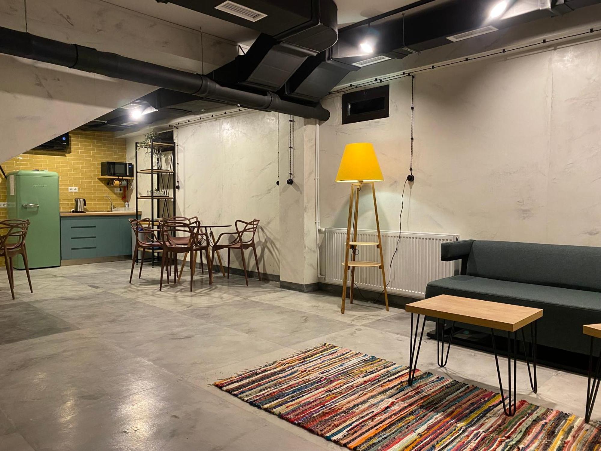 Dorm Kutaisi Hostel Ngoại thất bức ảnh